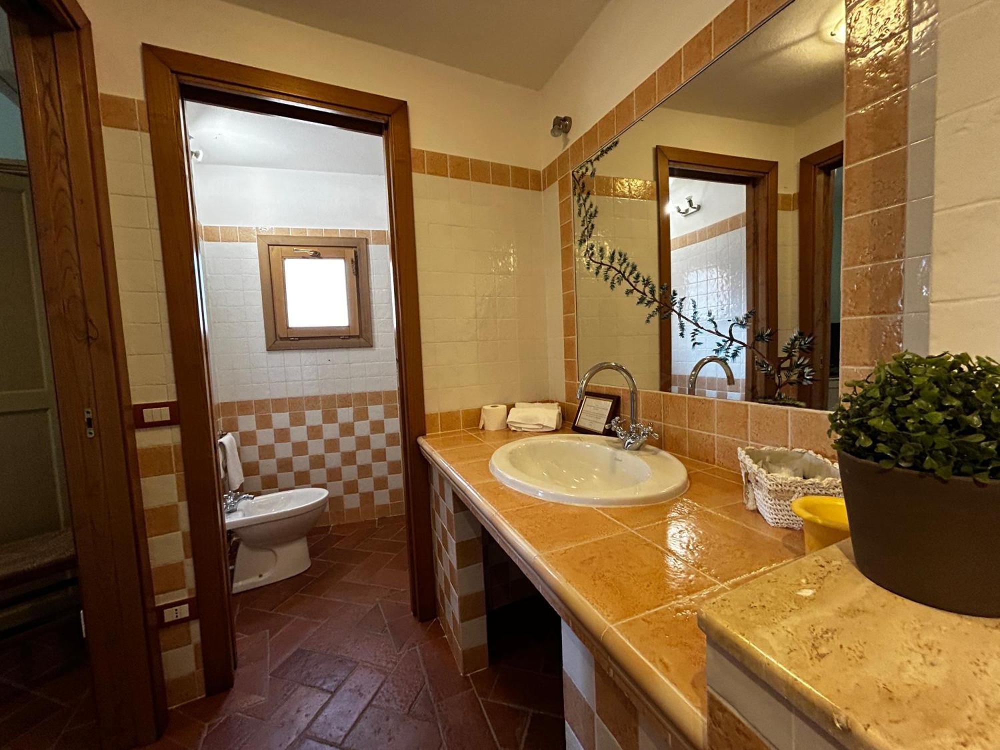 Oasi Del Monte Hotel Monte Argentario Bagian luar foto