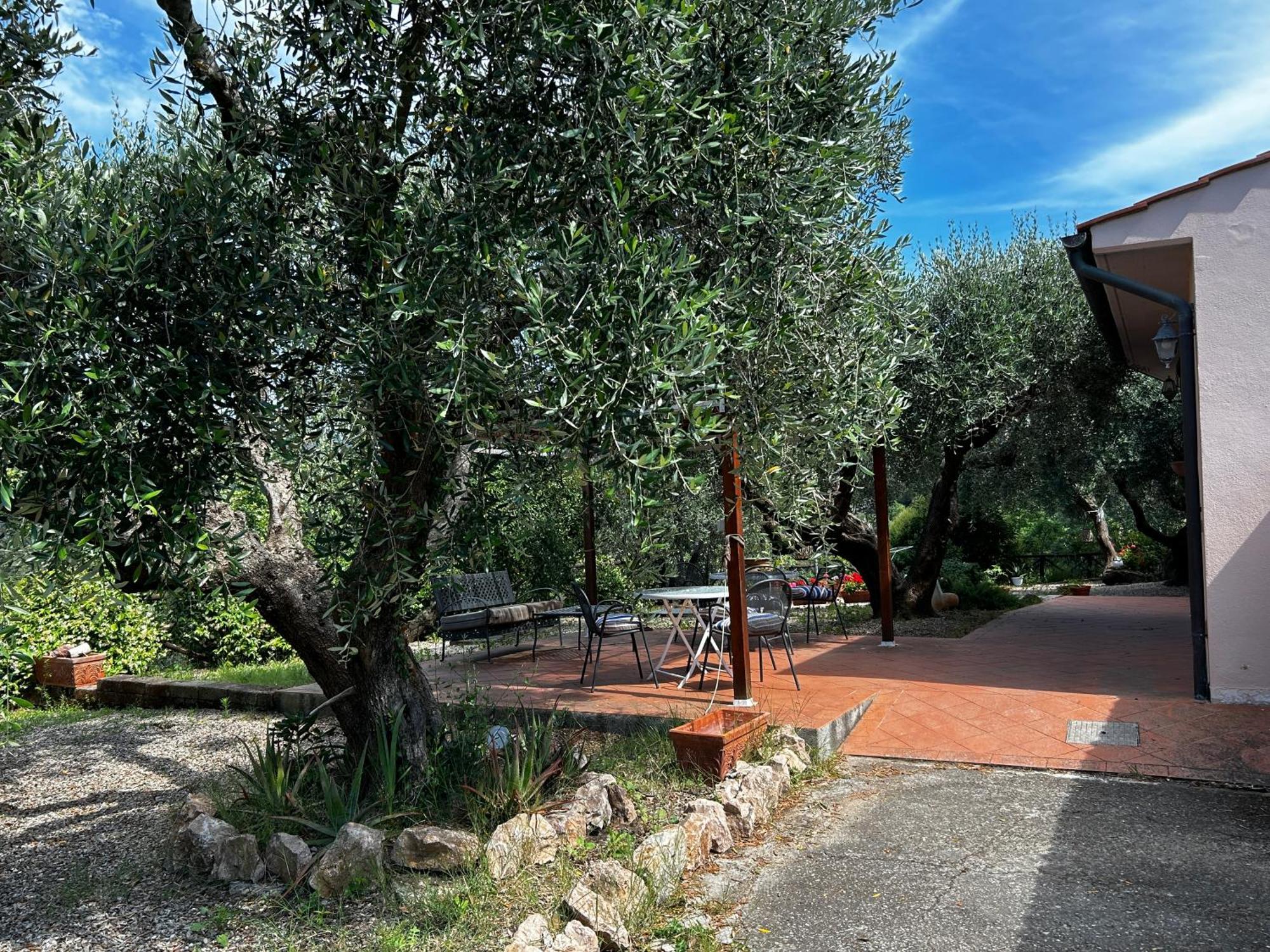 Oasi Del Monte Hotel Monte Argentario Bagian luar foto